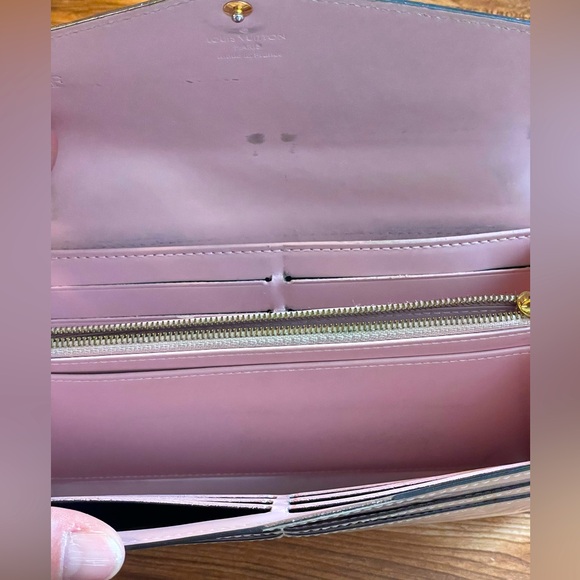 Louis Vuitton Vernis Sarah Monogram Long Wallet - Picture 4 of 9